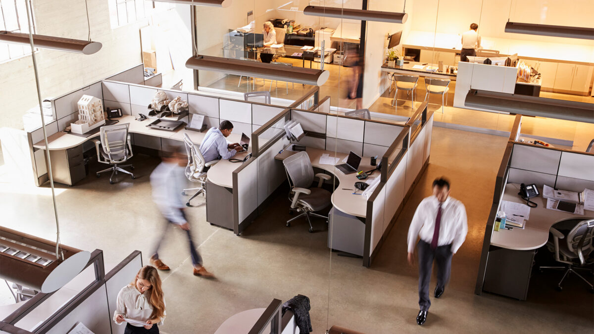 From Day 1 to Year 10: Building an Employee Rewards Journey That Drives Retention