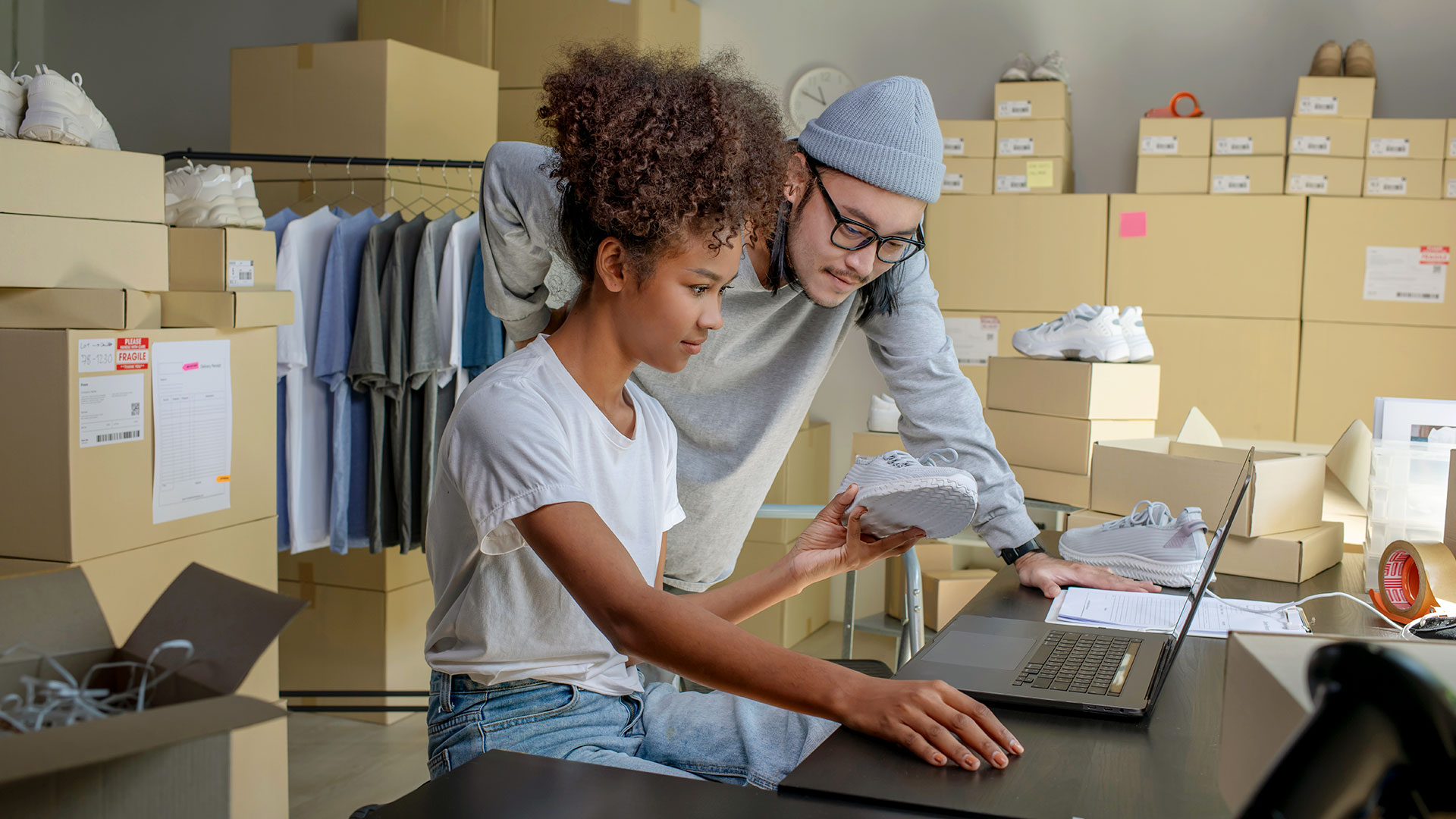 Why Companies Are Consolidating Incentive Vendors Into One Platform